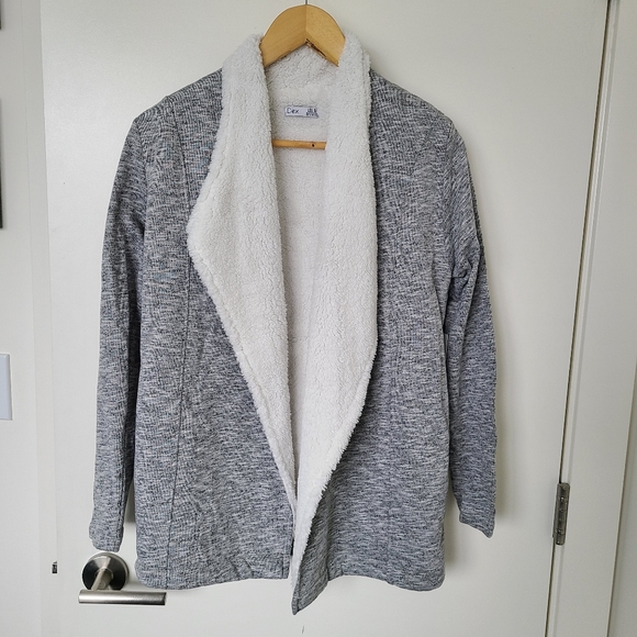 Cardigan - Picture 1 of 3